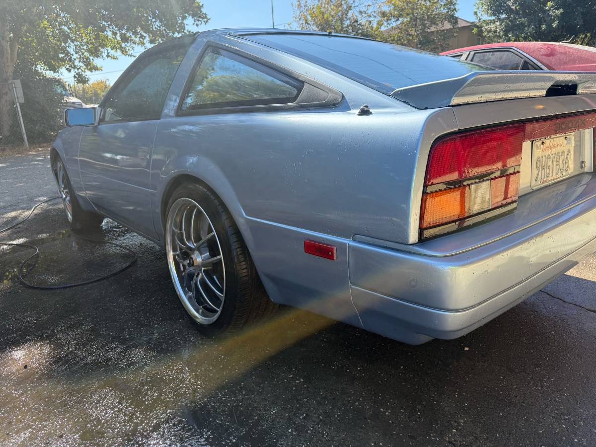 Datsun-300zx-1984-blue-4