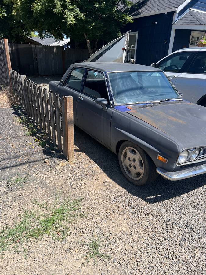 Datsun-510-1971-12
