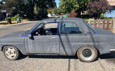Datsun-510-1971-4