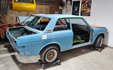 Datsun-510-1972-custom-11