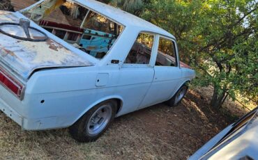 Datsun-510-1972-custom-17