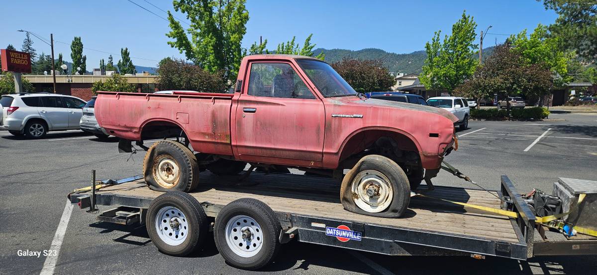Datsun-510-1972-custom-5