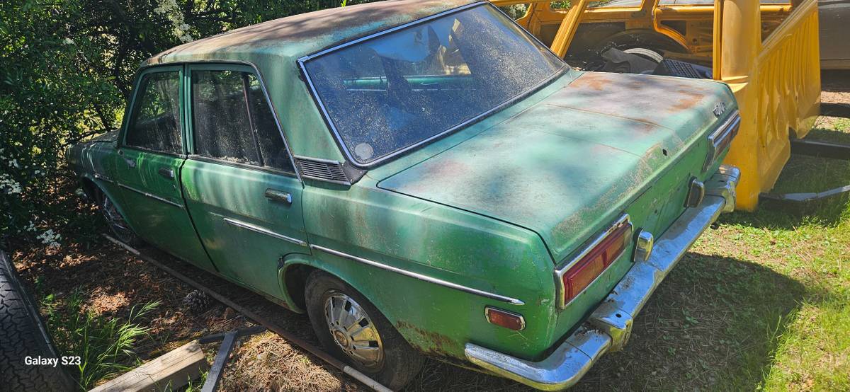 Datsun-510-1972-custom-9