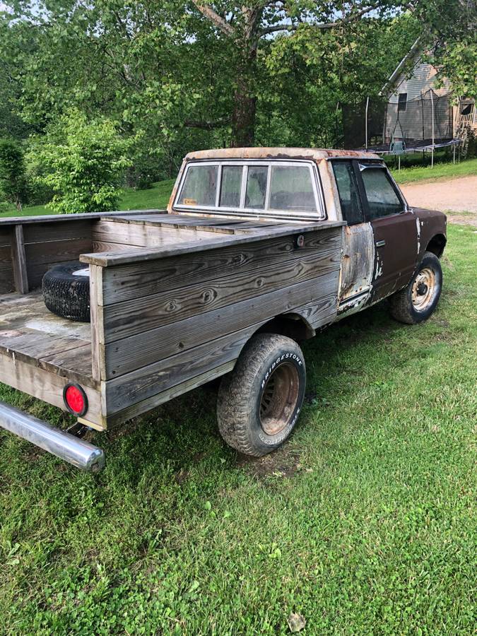 Datsun-710-4x4-1983-custom-3