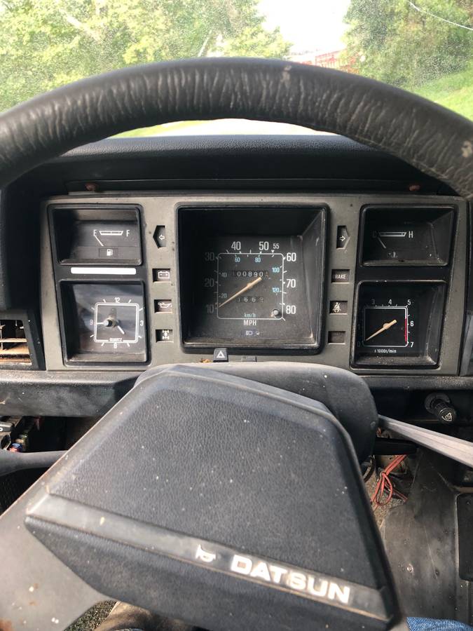 Datsun-710-4x4-1983-custom-6