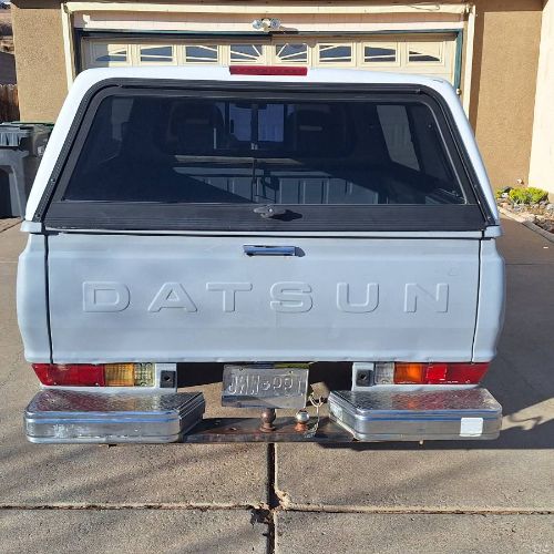 Datsun-Other-1982-Gray-10