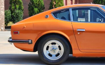 Datsun-Z-Series-1972-Coupe-18