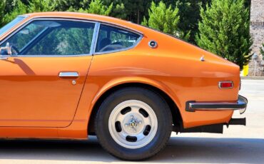 Datsun-Z-Series-1972-Coupe-9