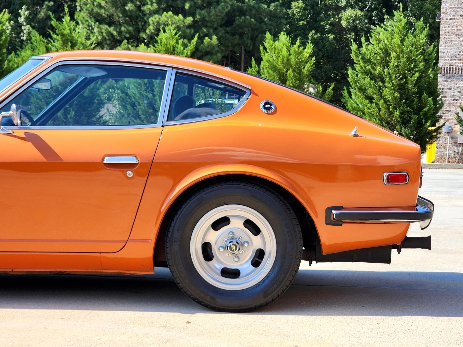 Datsun-Z-Series-1972-Coupe-9