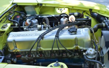 Datsun-Z-Series-1973-Coupe-11