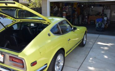 Datsun-Z-Series-1973-Coupe-3
