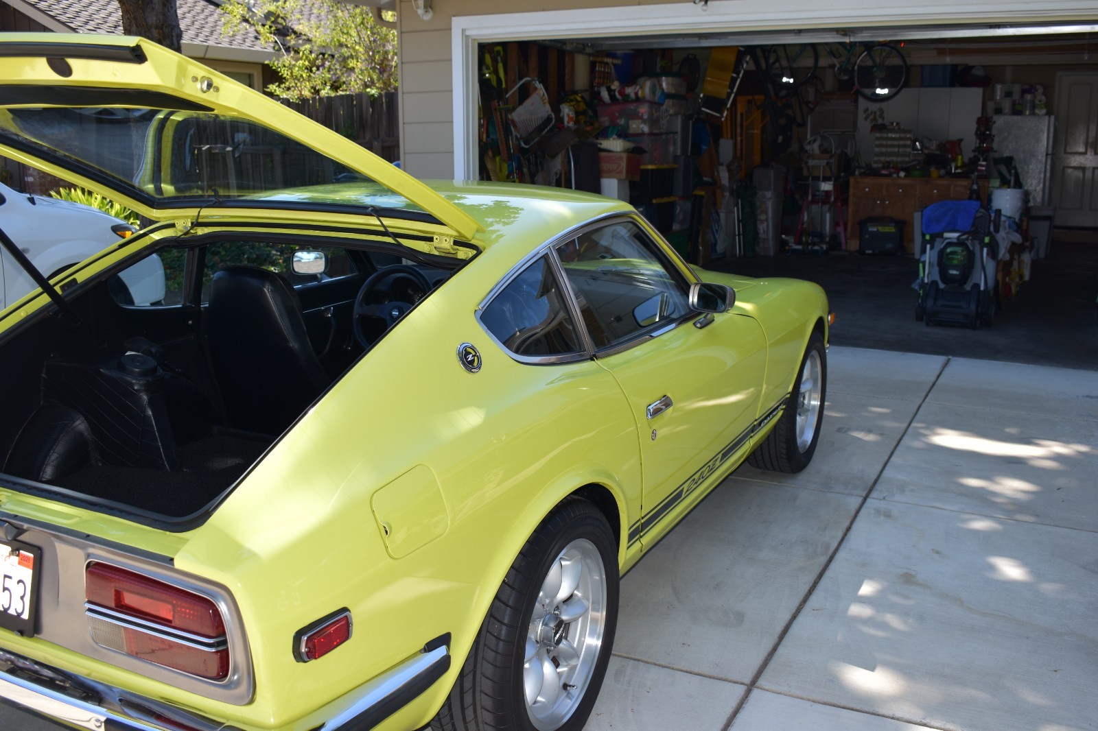 Datsun-Z-Series-1973-Coupe-3