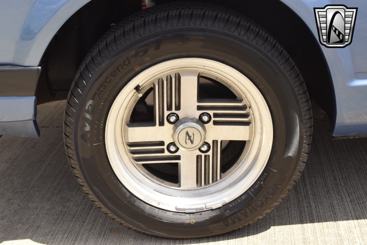Datsun-Z-Series-1982-coupe-10