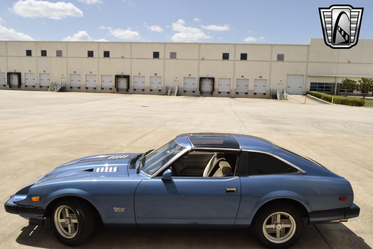 Datsun-Z-Series-1982-coupe-34