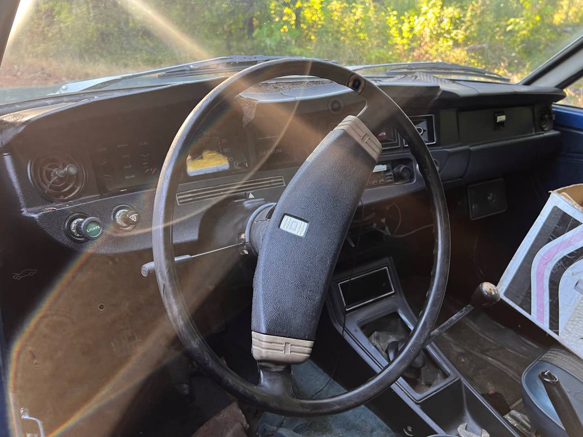 Datsun-b-210-1978-blue-9