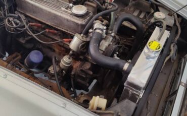 Datsun-roadster-1600-1970-grey-6