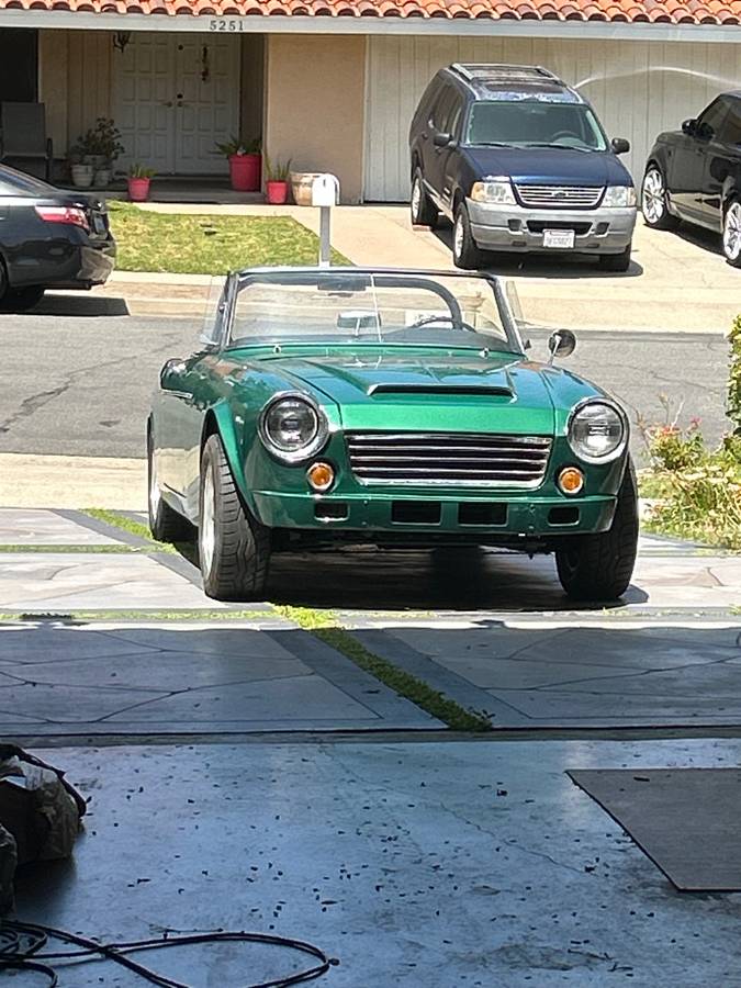 Datsun-roadster-1967-green