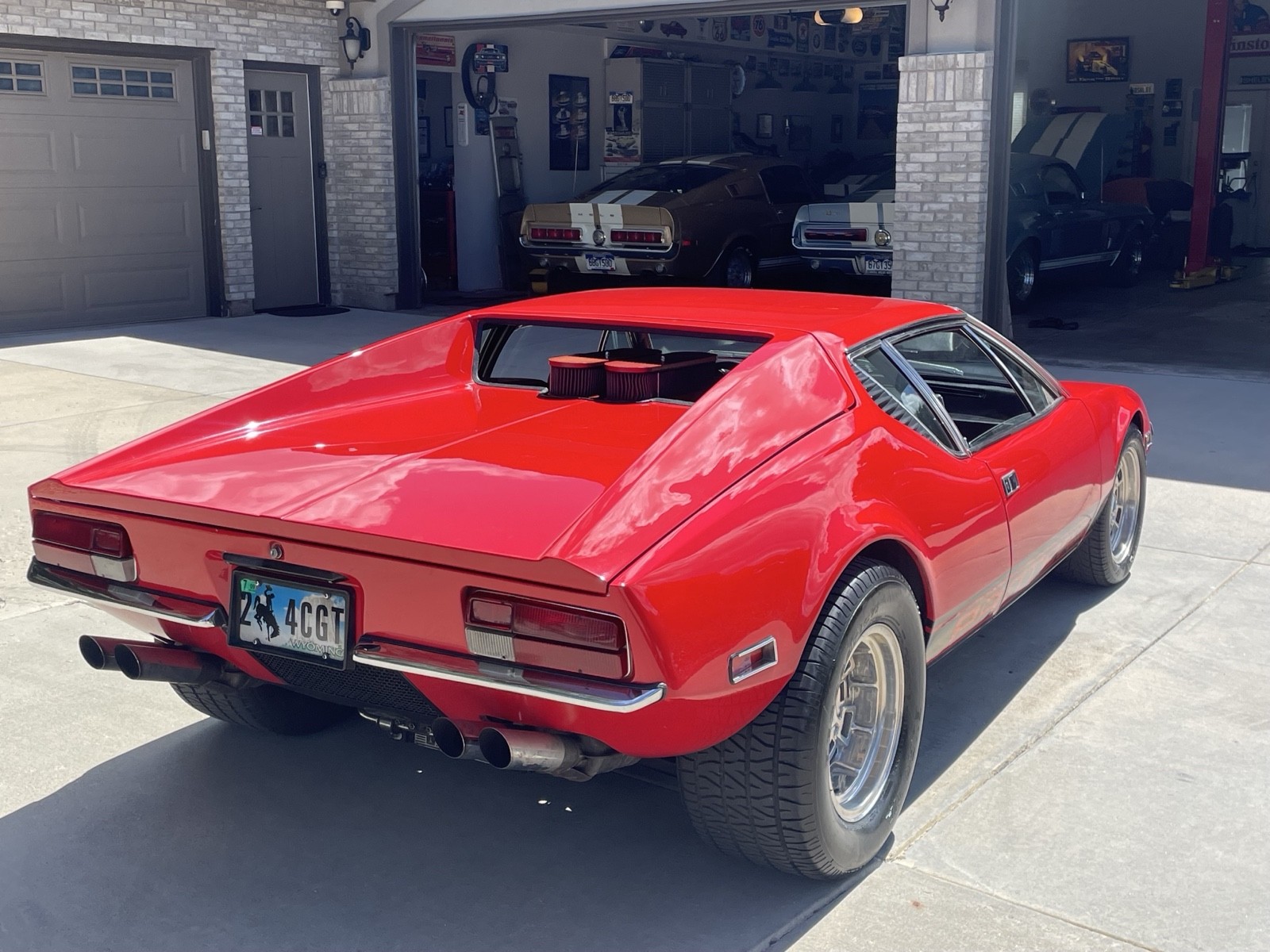 De-Tomaso-Pantera-1972-1