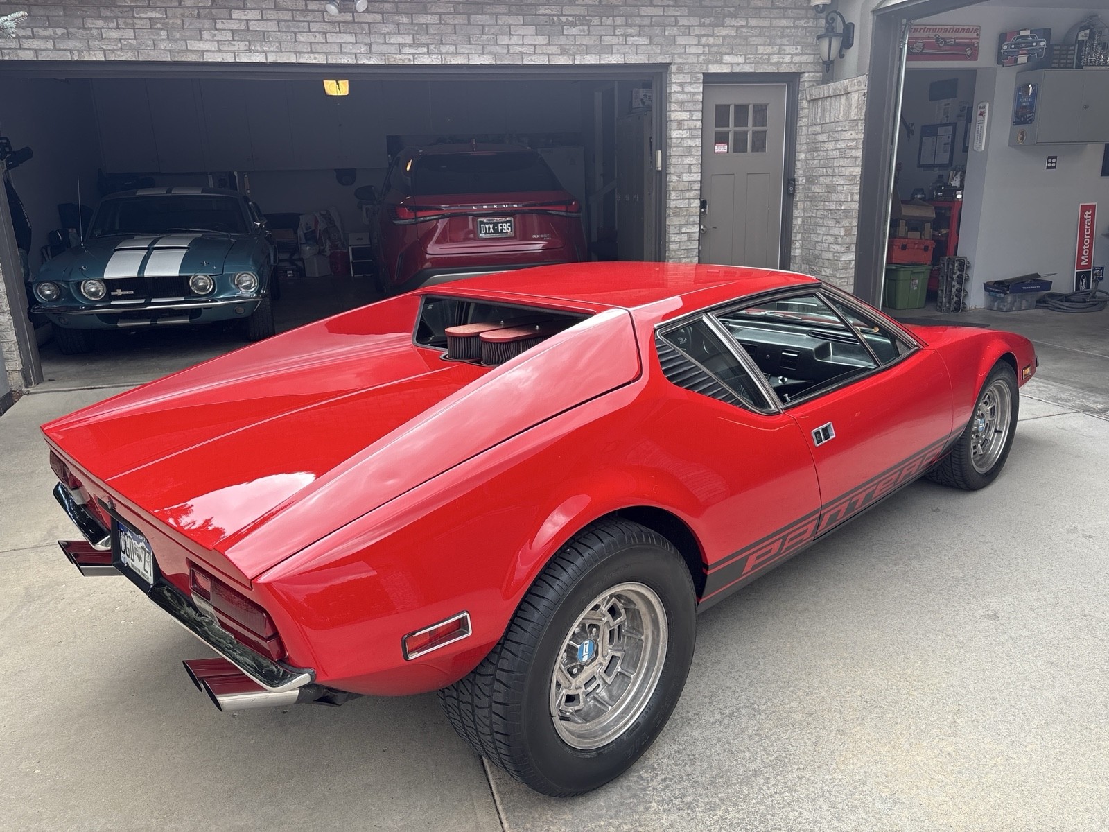 De-Tomaso-Pantera-1972-24