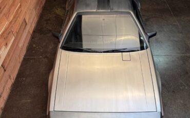 DeLorean-1981-12