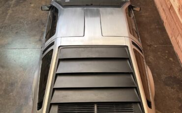 DeLorean-1981-13