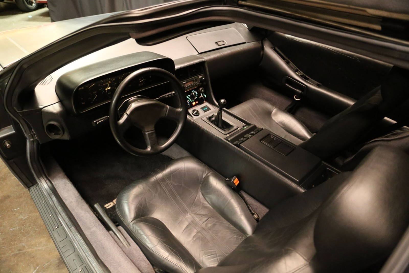DeLorean-1981-21