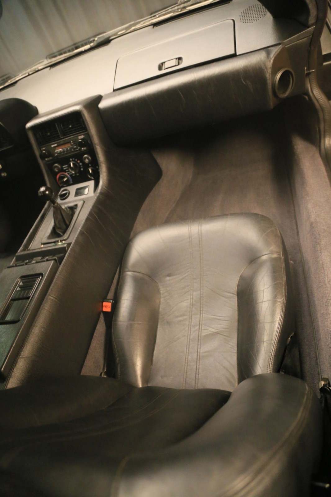 DeLorean-1981-26