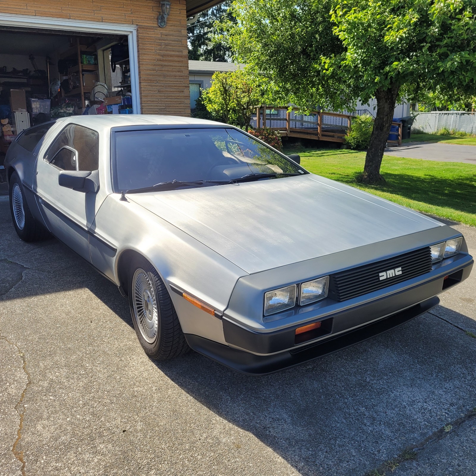DeLorean-DMC-12-1981-1