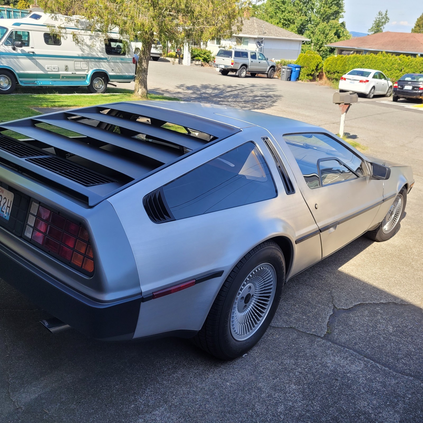 DeLorean-DMC-12-1981-2