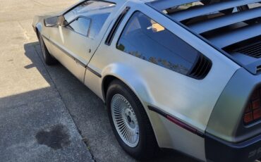 DeLorean-DMC-12-1981-3