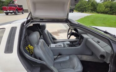 DeLorean-DMC12-1981-Coupe-13