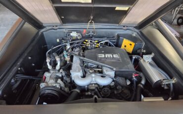 DeLorean-DMC12-1981-Coupe-21