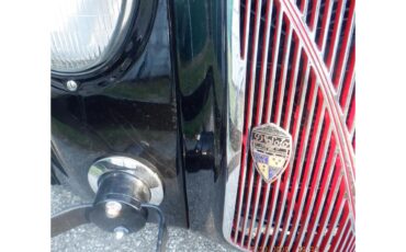 Desoto-S-2-airflow-1936-black-burgundy-9