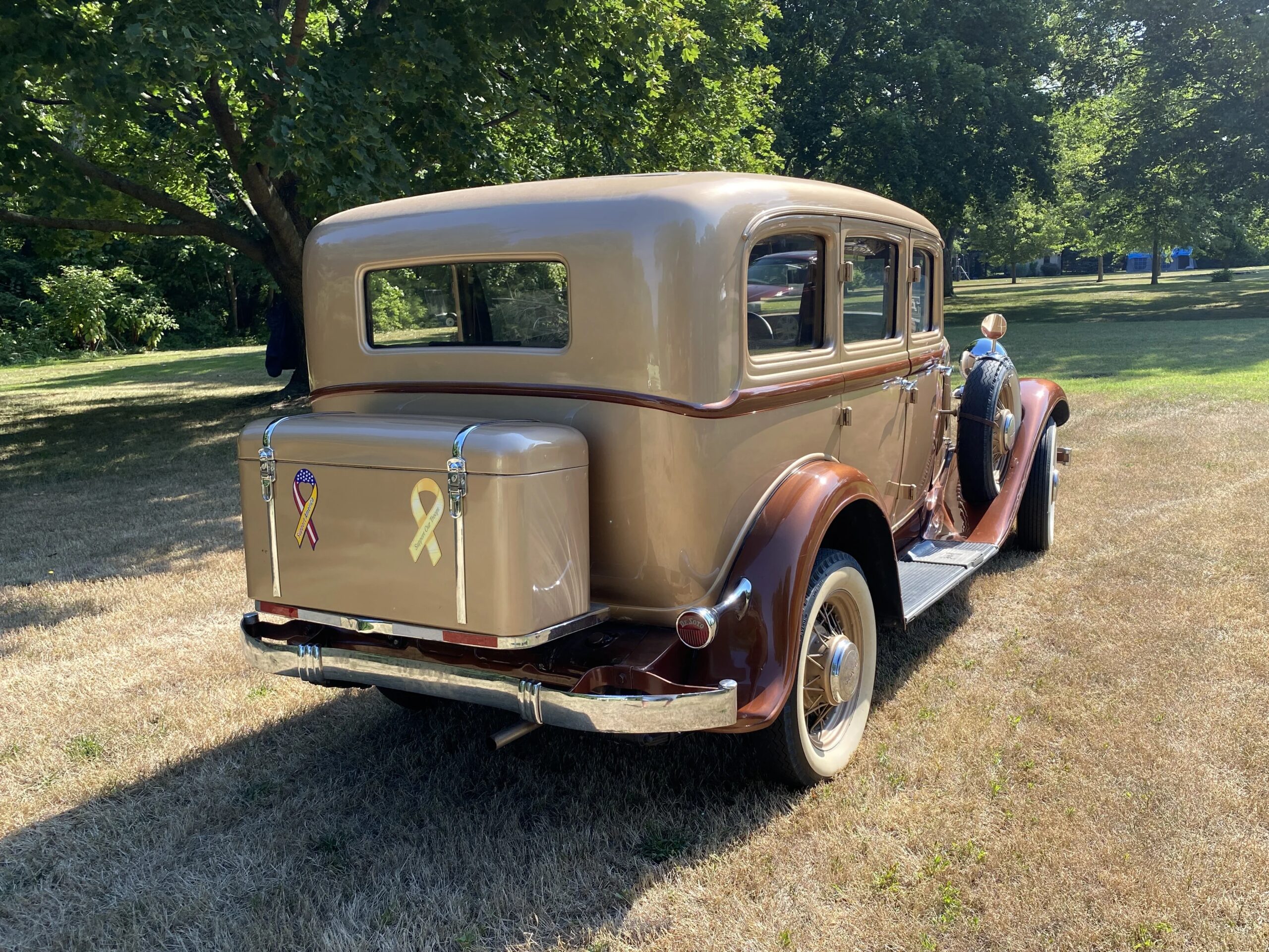 Desoto-Sc-1932-Tan-4