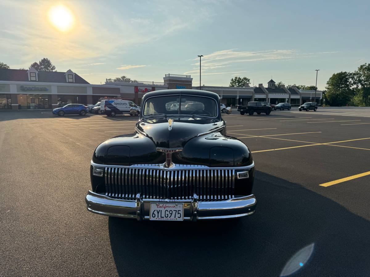 Desoto-coupe-1942-black-1