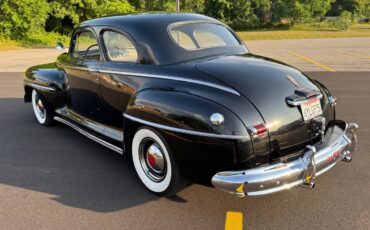 Desoto-coupe-1942-black-4