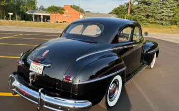 Desoto-coupe-1942-black-7