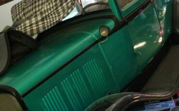 Desoto-model-k-sedan-1929-green