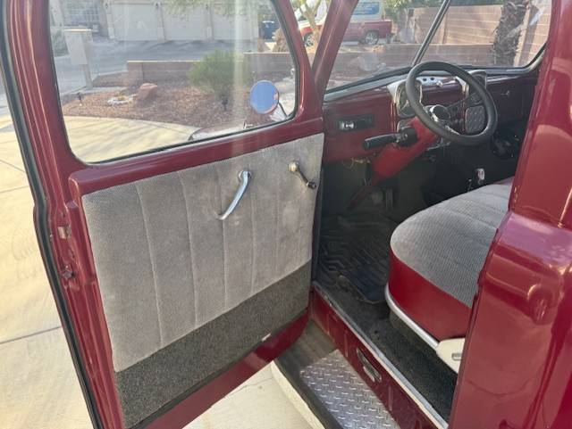 Dodge-1953-red-7