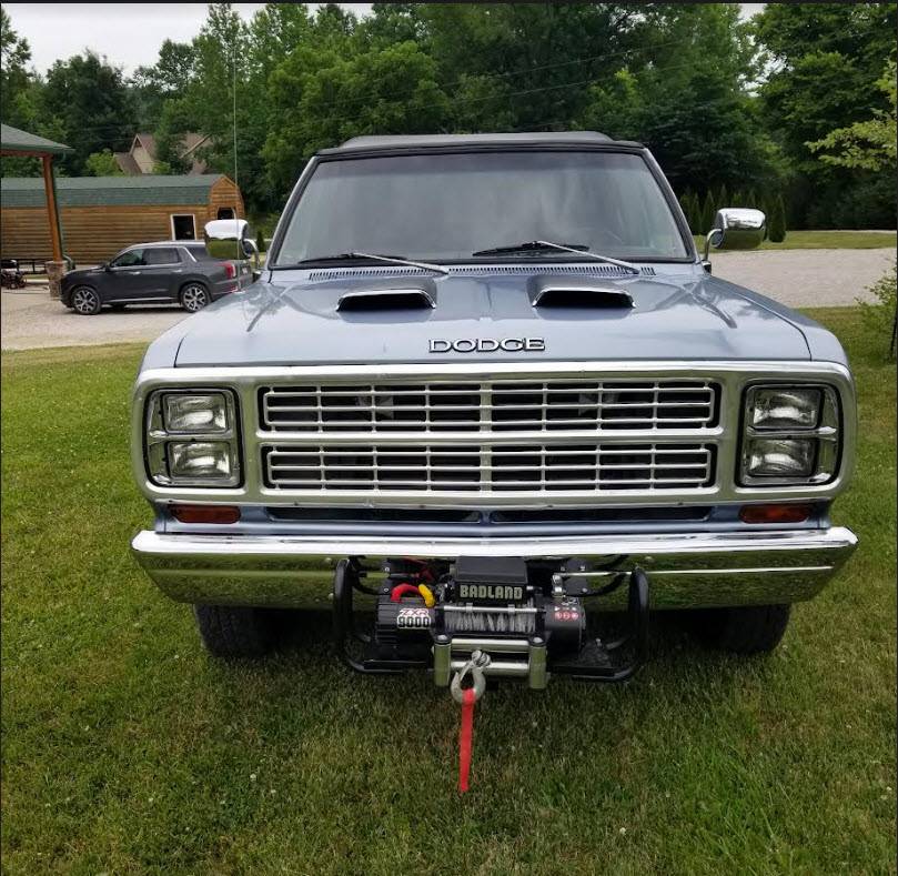 Dodge-1979-blue-13