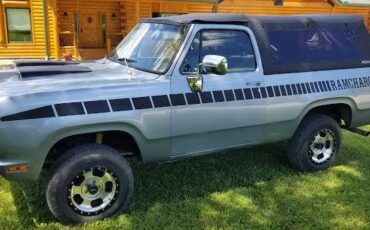 Dodge-1979-blue-14