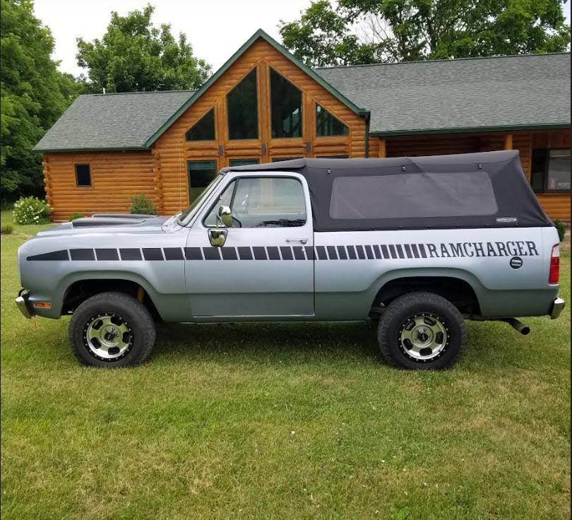 Dodge-1979-blue-8