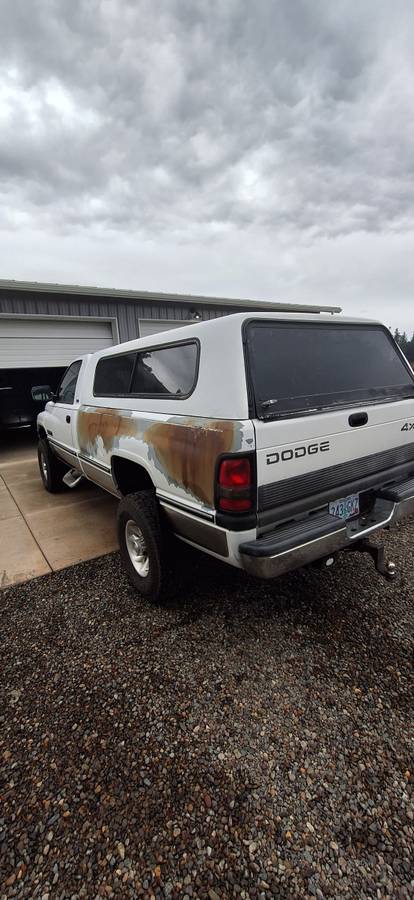 Dodge-2500-diesel-1994-white-2