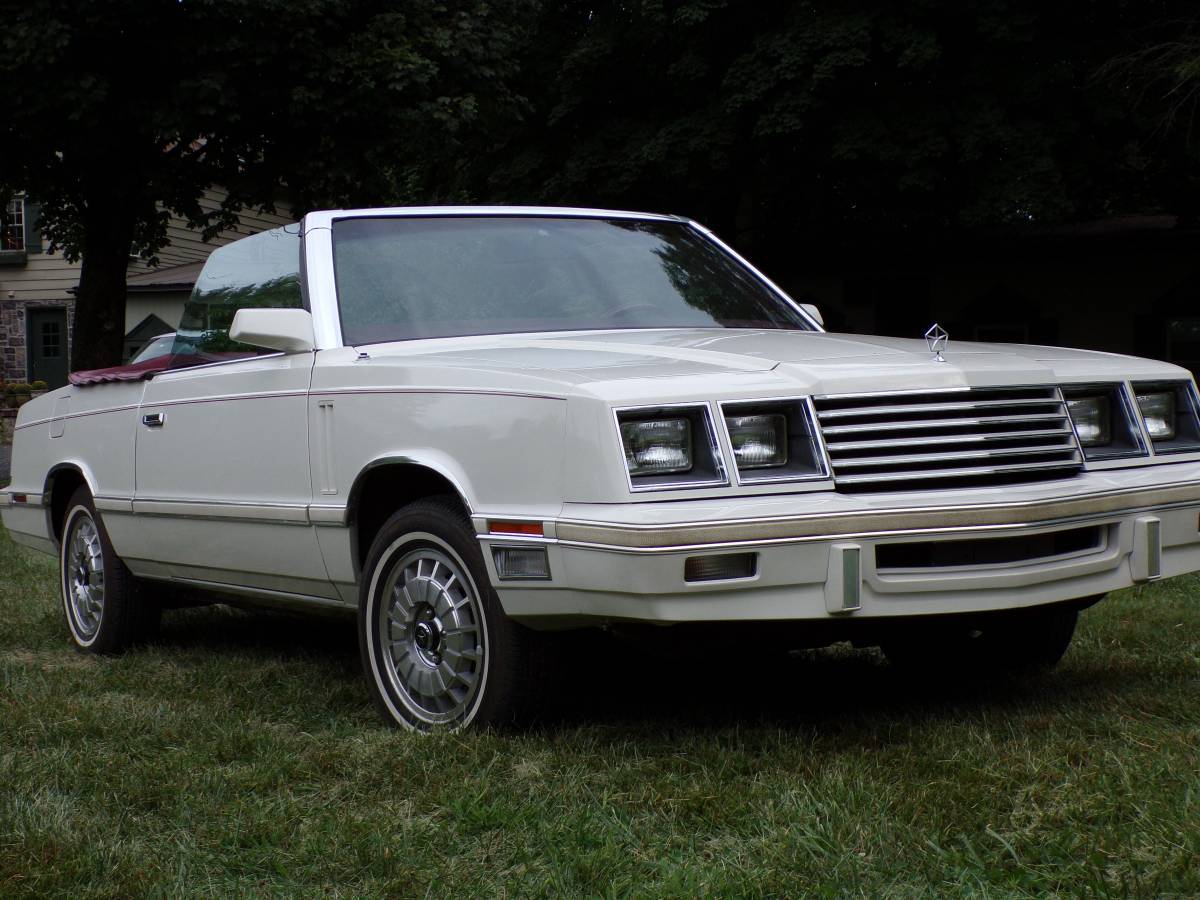 Dodge-400-1982-white-1
