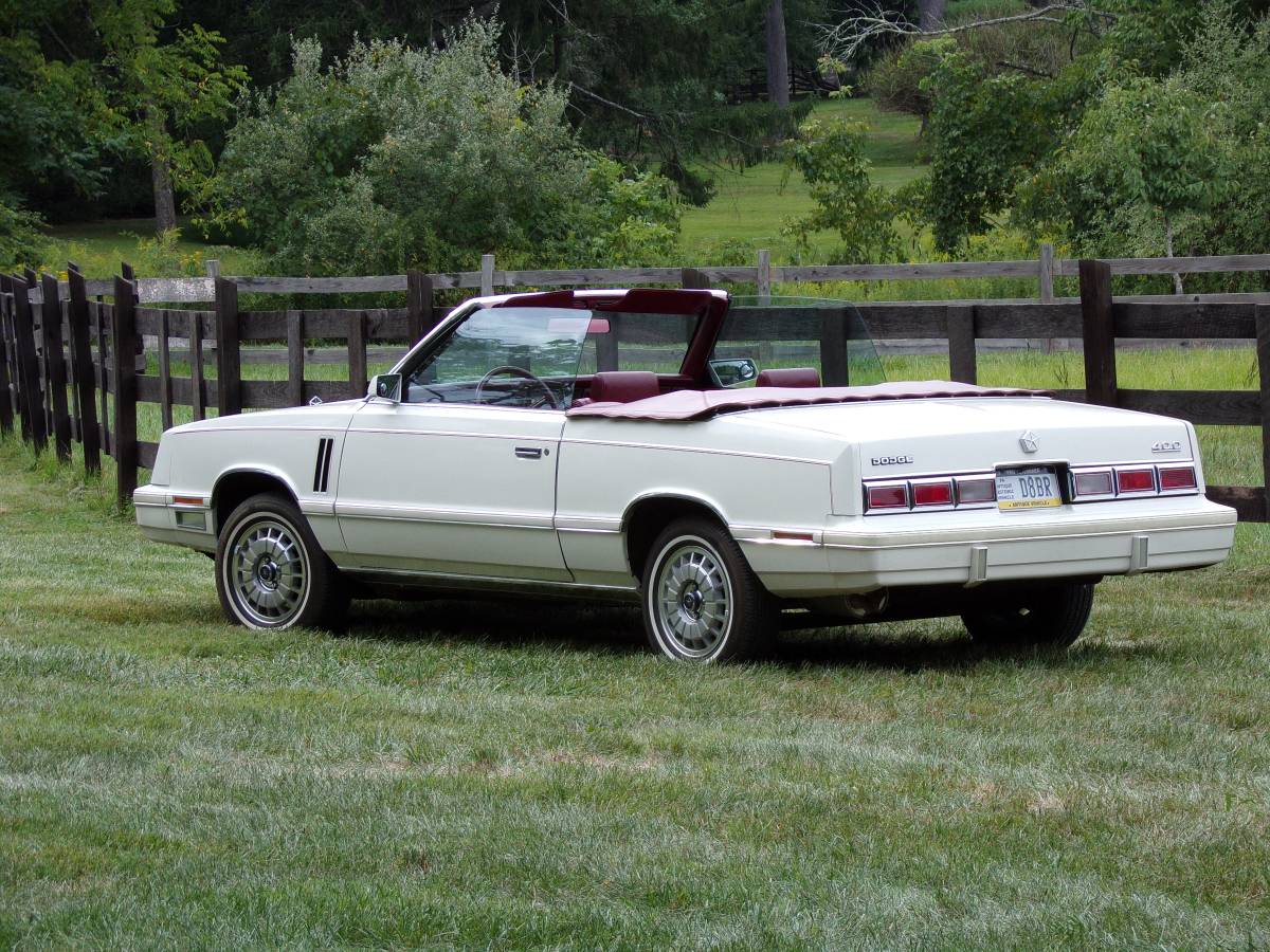 Dodge-400-1982-white