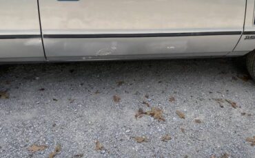 Dodge-600-1985-silver-7