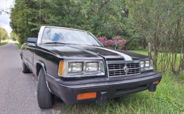 Dodge-600-1986-black-11