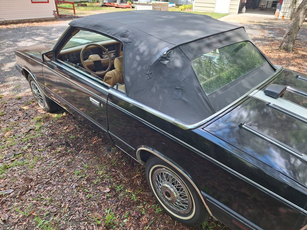 Dodge-600-1986-black-8