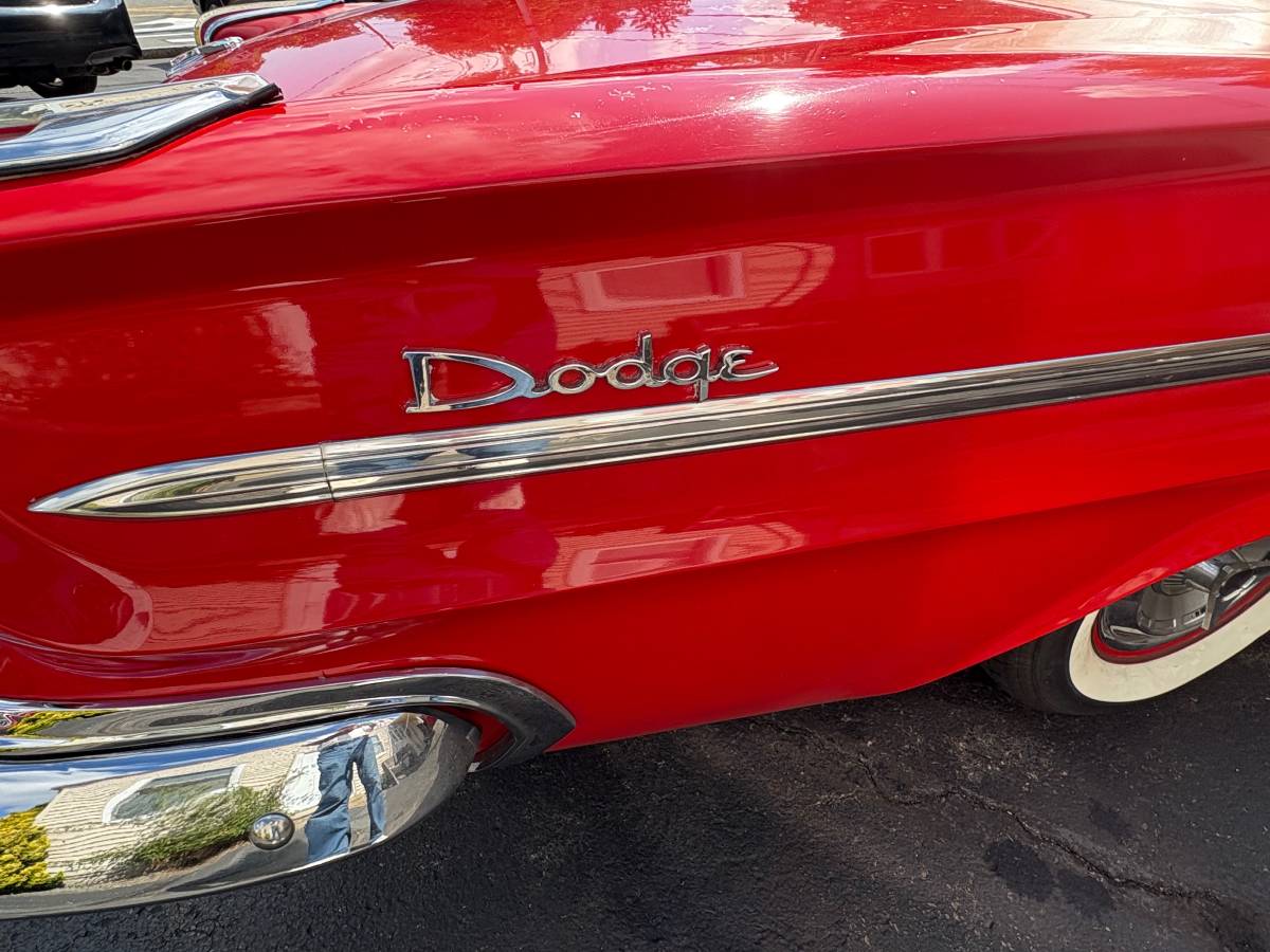 Dodge-880-1962-red-13