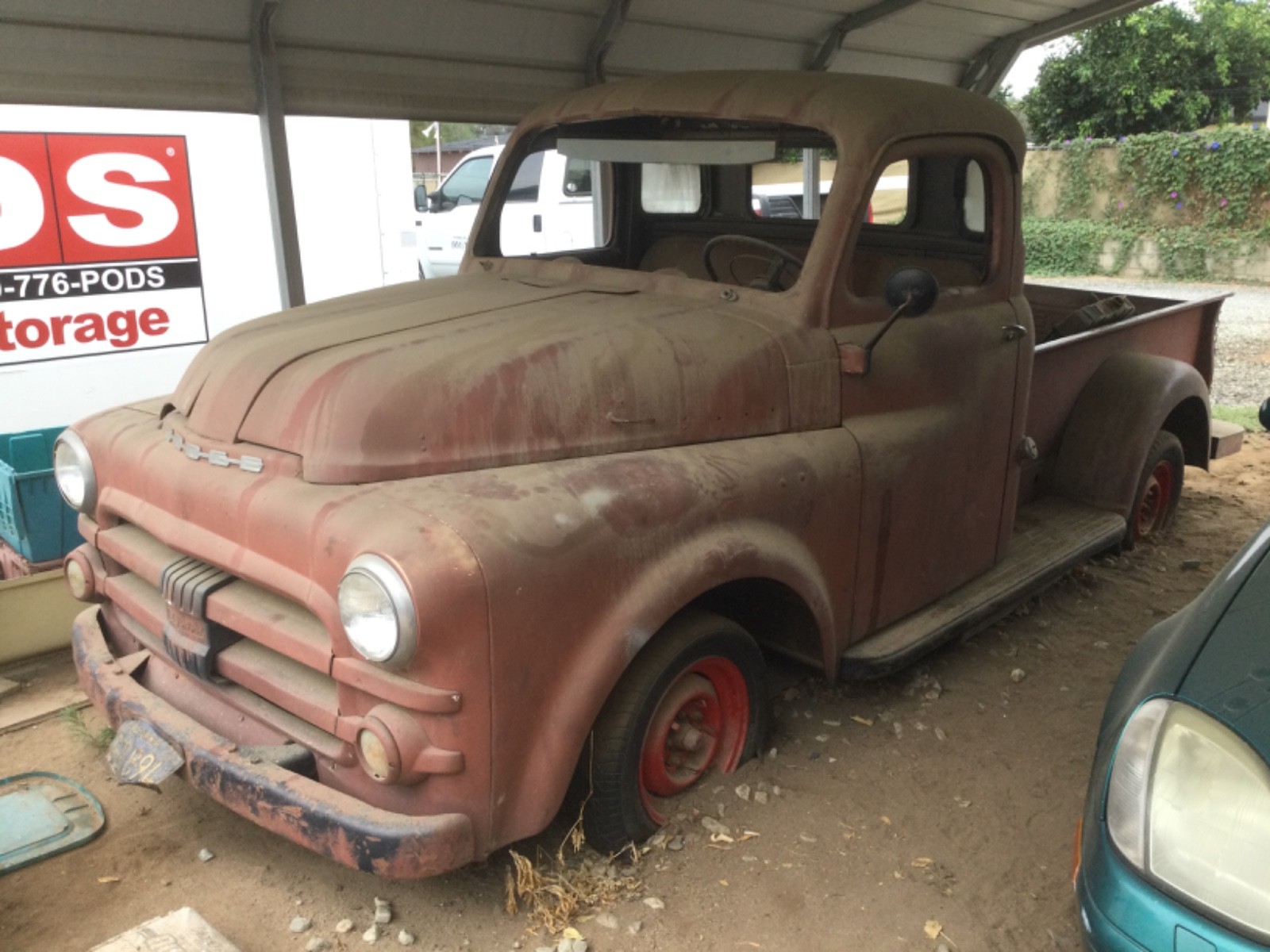 Dodge-B-Series-1951-Pickup-with-bed